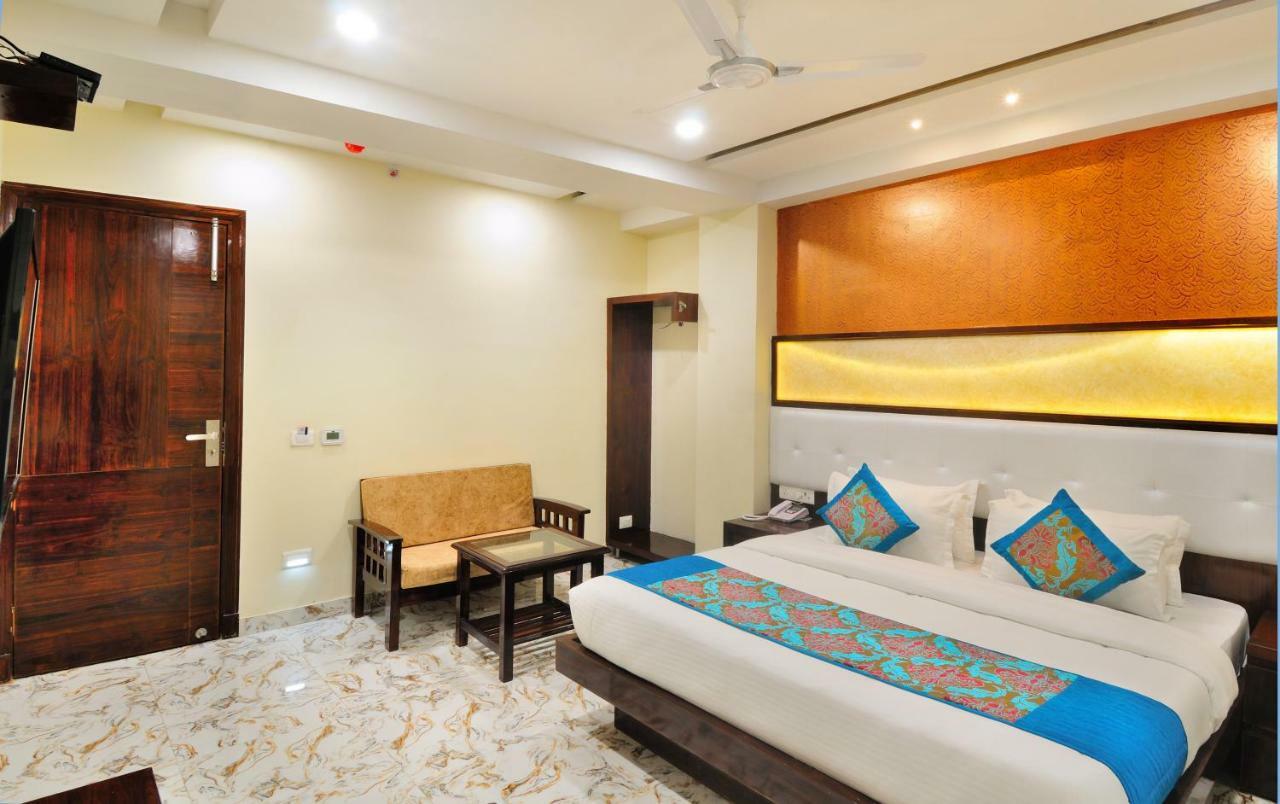 The Grand Uddhav Hotel New Delhi Buitenkant foto