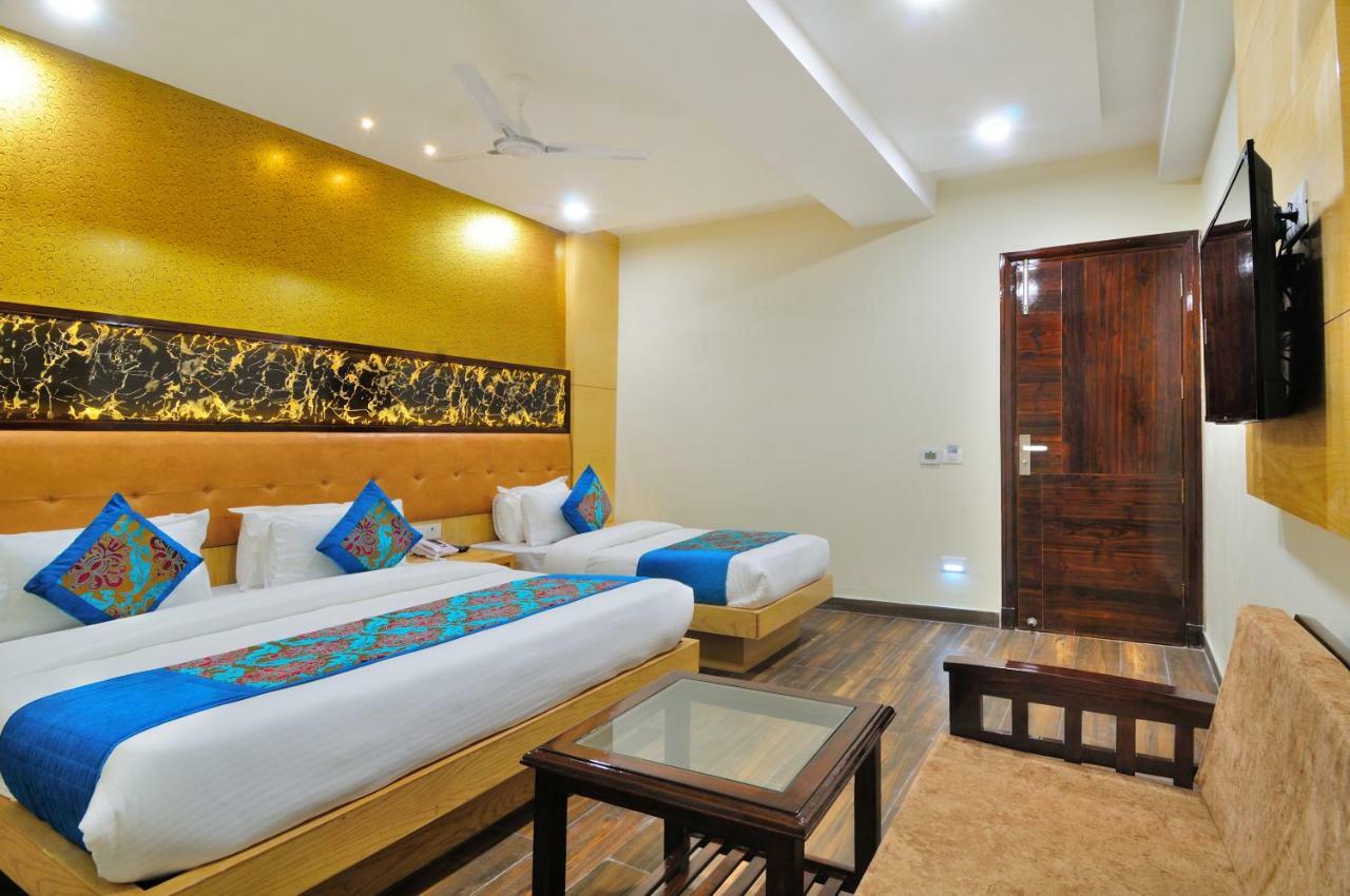 The Grand Uddhav Hotel New Delhi Buitenkant foto