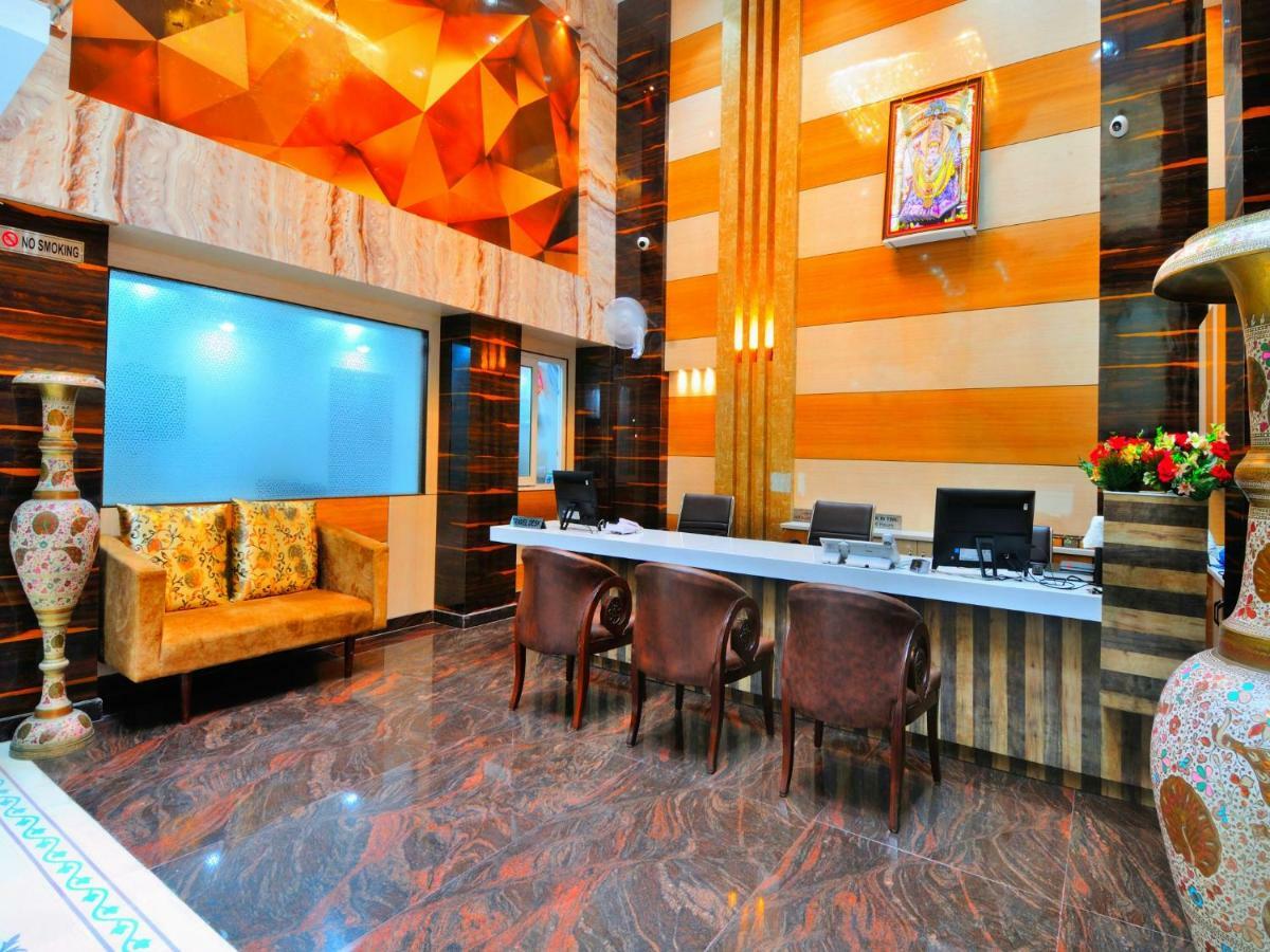The Grand Uddhav Hotel New Delhi Buitenkant foto