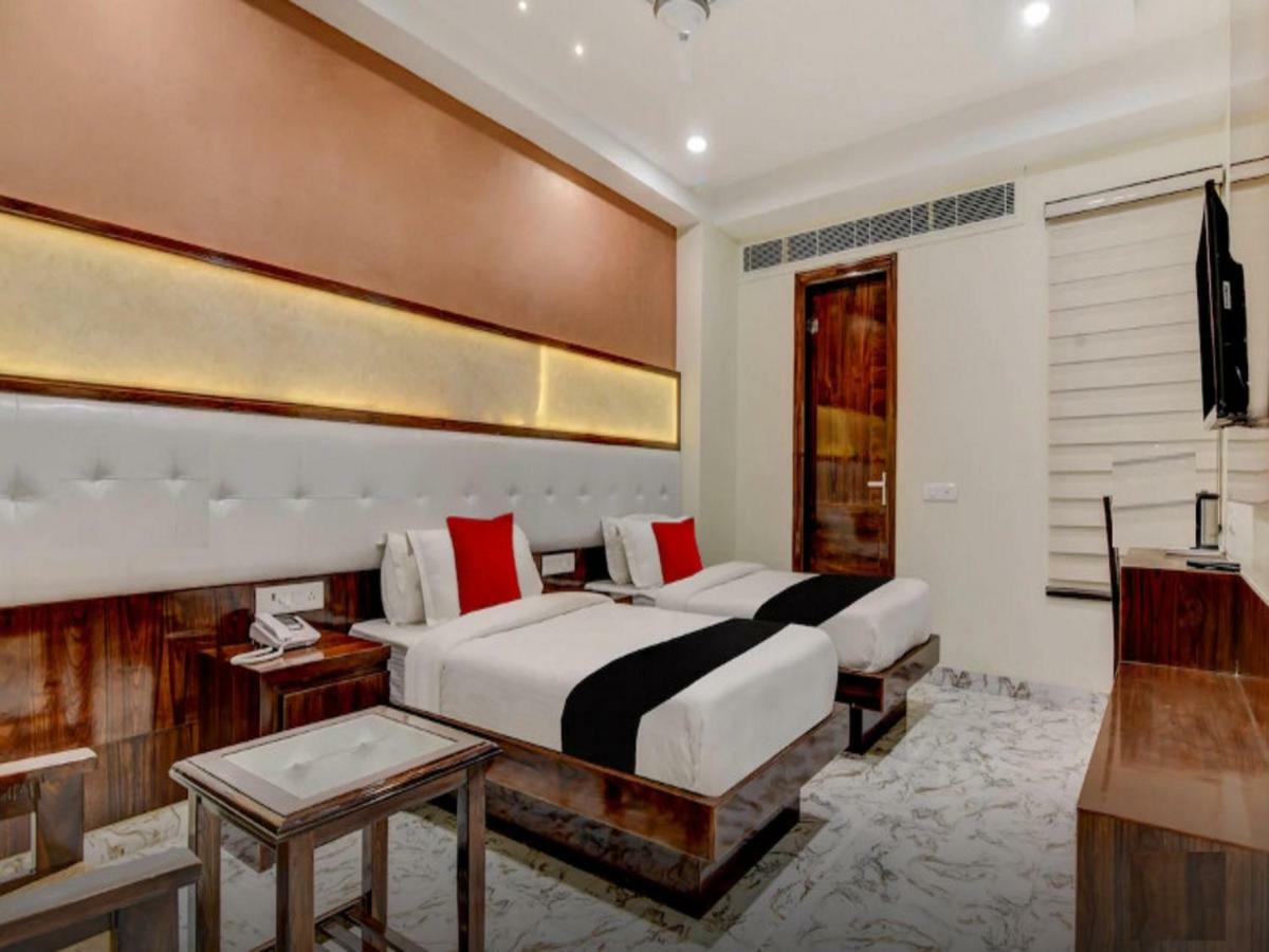 The Grand Uddhav Hotel New Delhi Buitenkant foto