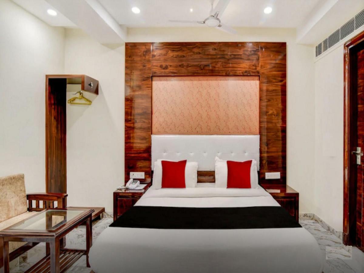 The Grand Uddhav Hotel New Delhi Buitenkant foto