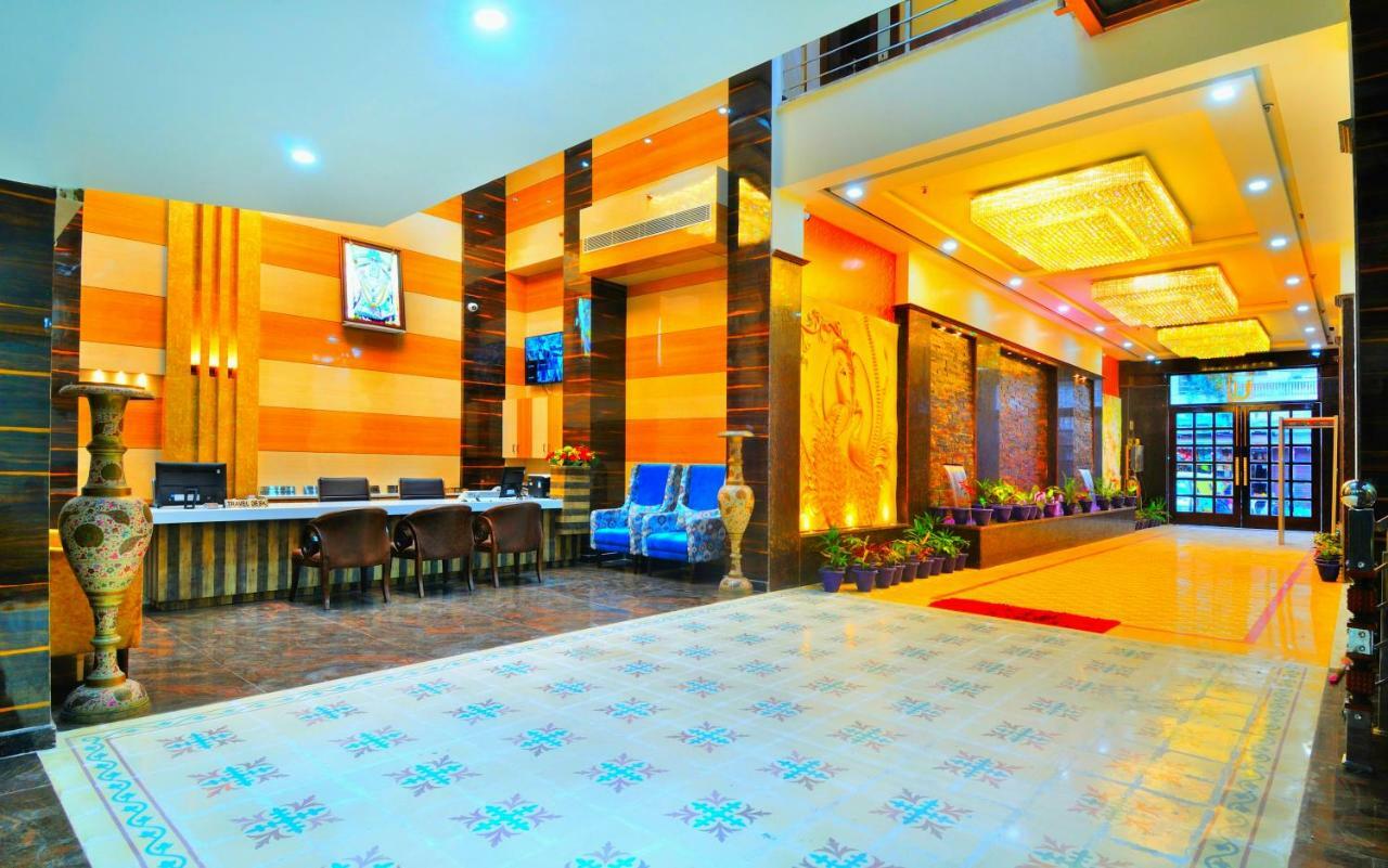 The Grand Uddhav Hotel New Delhi Buitenkant foto